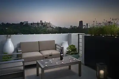 Image de Condesa Penthouse - Skyline Views! ! !
