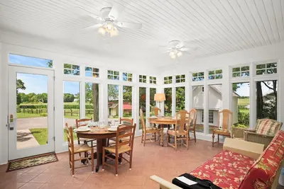 Image de Historic country 5 Br estate in Springfield; near Nashville, Clarksville