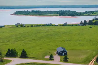 Image de Relax, Recharge, & Rejuvenate at Sunrise Retreat