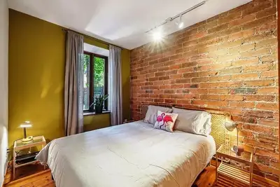 Image de #202 Cozy Stylish Unit in Plateau Mont-Royal