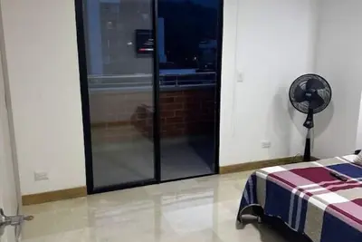 Image de luxurious apartment la Castellana laureles 3/2 king\n