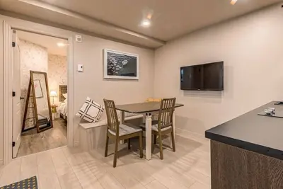 Image de Two bedroom Escape in the Heart of Old Quebec