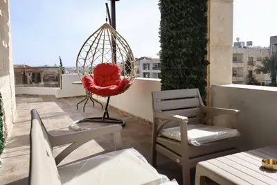 Image de Abdoun Rooftop 2chambres Kh&sh 02