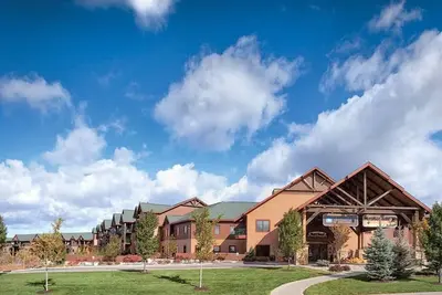Image de Beautiful Resort in Glacier Canyon 2bd Deluxe near Circus World
