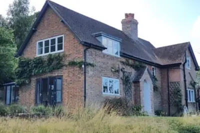 Image de Tranquil & Stylish Cottage in Minstead, New Forest