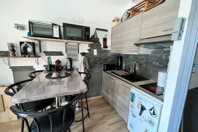 Studio cabine familial avec balcon aux Angles