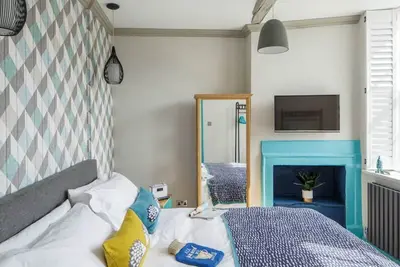 Image de Appartement-Salle de bain privée séparée-2