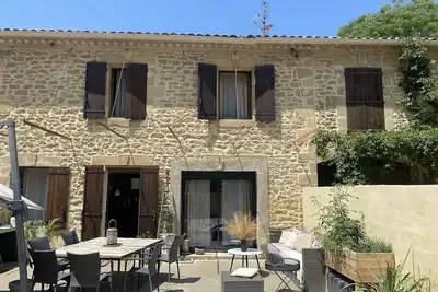 Image de Partie de Mas, 2 chambres, jardin, piscine