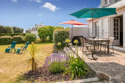 Image de 700m plage - maison pour 8 - Grand jardin