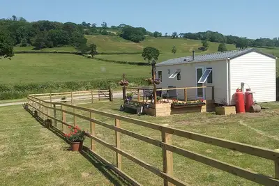 Image de Family farm, in beautiful Devon countryside, 4 miles from Lyme Regis.