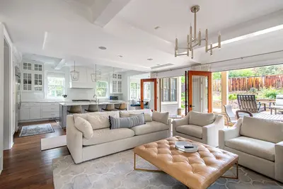 Image de Luxurious, Renovated Craftsman in the Heart of Boulder