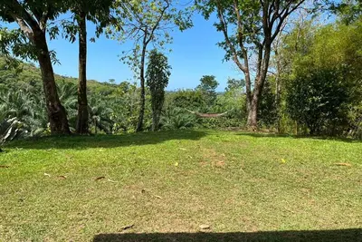Image de Cozy house in the middle of the mountains just minutes from the beach