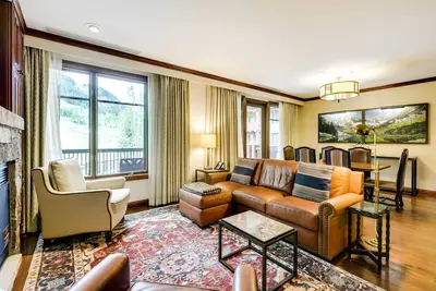 Image de Ski Resort Condo in Ritz-Carlton Aspen Highlands