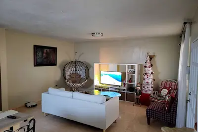 Image de Lucy's Guest House.