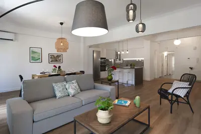 Image de Aiginitou6-  A New Stunning Urban Sanctuary With A