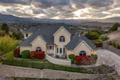 Image de 2881 Sagittarius Dr