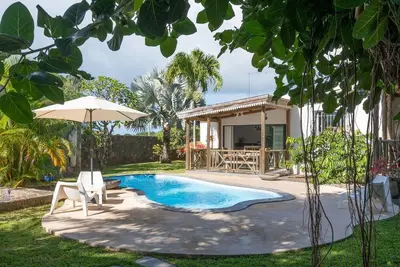 Authentique Villa Banian, 6 min de la plage à pied