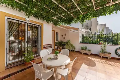 Image de Maison de vacances 'Los Boliches' avec terrasse privée, Wi-Fi et climatisation