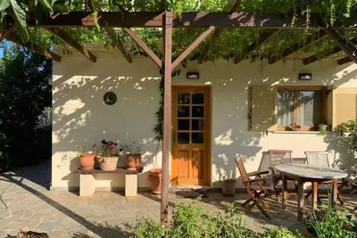 Peaceful villa located in the village Vryses