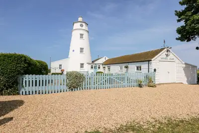 Image de The Sir Peter Scott Lighthouse, pet friendly in Sutton Bridge