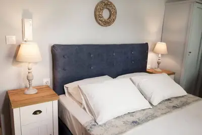 Image de Lovely 1st Floor apt With Balcony in Safe Pagrati