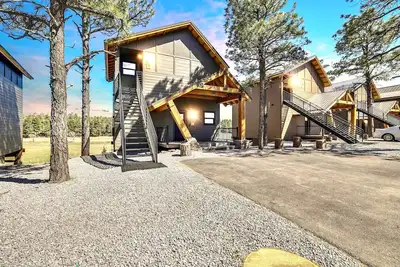 Image de Modern Cabin with Spectacular View