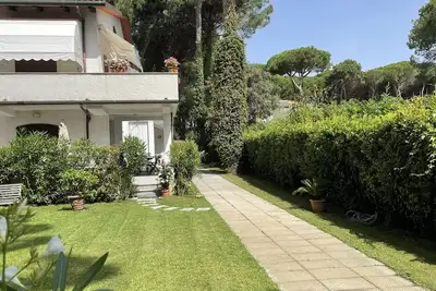 Image de Lovely, clean and cozy villa, located just 400m from the beach