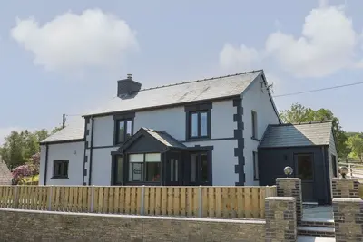 Image de Rhiwmynach, family friendly, country holiday cottage in Aberystwyth