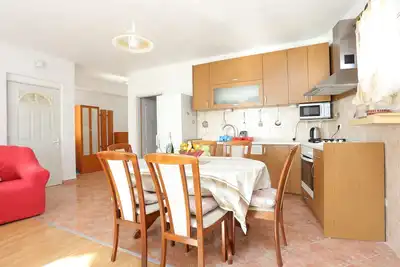 Appartement d'une chambre avec le balcon et la vue sur le mer Tucepi, Makarska (A-2676-c)