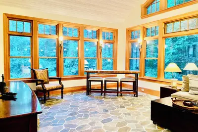 Image de Bright & Spacious Eastman Cape-6 min. walk to Eastman Golf Links & Forbes Tavern