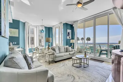 Image de Beachfront Corner Lobby Unit/Pools & Hot Tubs/Keyless Entry/Smart Tv/Bbq/King/Wd
