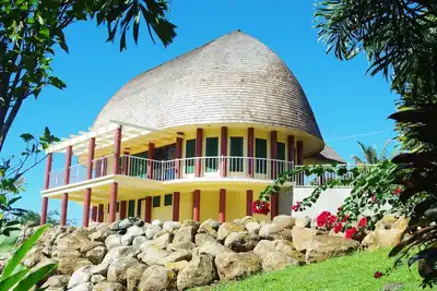 Image de Most unique traditional Fale Samoa with hand woven decor