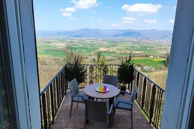 Image de Artists' House - Historic home with panoramic terrace.