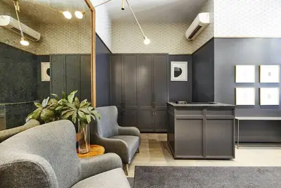 Image de Classy East Village 1br w/ Doorman & W/D, nr Union Square, by Blueground