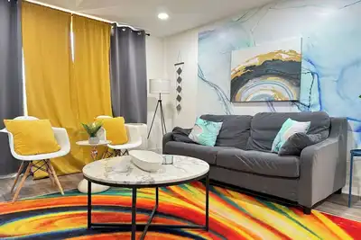 Image de Historic Condo in Atlanta with Skyline View