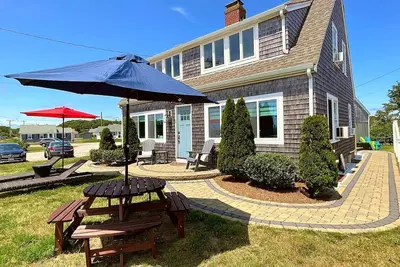 Image de Beach Lover’s Paradise for Large Groups up to 12!