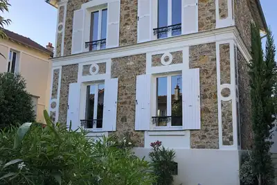 Image de French Saint Cloud Parisian Style House for the Olympic Games