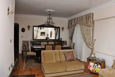 Image de 3 Bedroom Apartment in the heart of maadi, all inclusive!