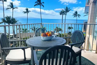 Image de Stunning Oceanview * Oceanfront 2/ 2 Bath Prime Location