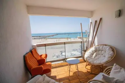 Image de Appartement T3 traversant sur la plage à Carnon