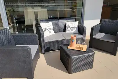 Image de Apartment located a short 10 minute walk from the bay of São Martinho do Porto.