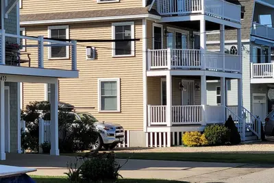 Image de Great home minutes from beautiful Moody Beach, for the perfect beach vacation!