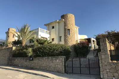 Image de Private 3 bedroom villa in Bahceli with private pool and stunning views