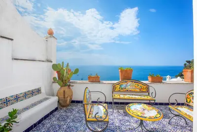 Image de Estate4home-Villa Elsa