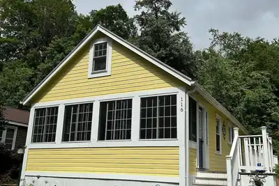 Image de Lakeview property in private community. Lake & beach access. Swim/Kayak all day!