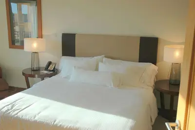 Image de Peaceful & Tranquil Apartment overlooking amazing Golf Course