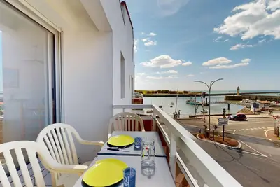 Image de Le Phare du Port avec balcon