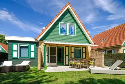 Image de Maison confortable de 4 chambres à.