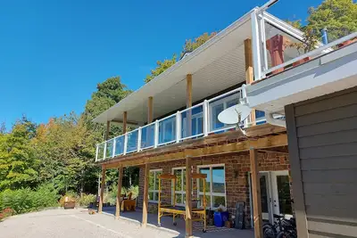 Image de Old Baldy Chalet Kimberley 4 bedroom 2 bathroom sauna and outdoor hot tub.