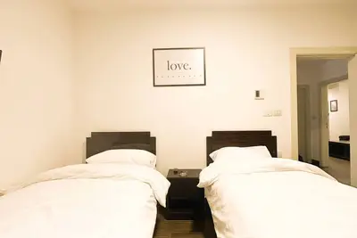 Image de Appartement Central à Louer 24
